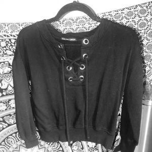 Crop Black Sweatshirt